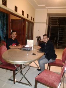 Bersama Bapak Deri Prayudi, SE., MM di Villa Aleyra Garut